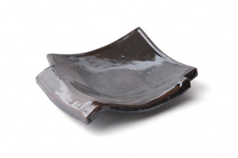 瓦皿 くぼみ 中